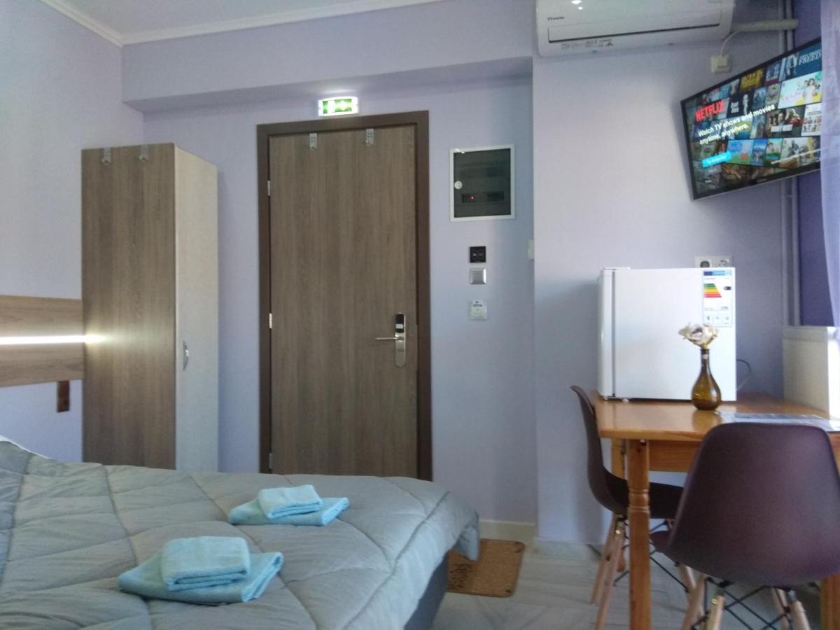 Villa Agnanti Apts And Suites Agio Pnevma エクステリア 写真