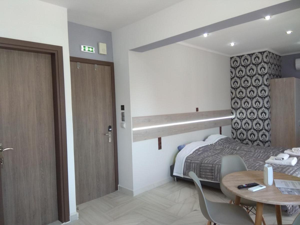 Villa Agnanti Apts And Suites Agio Pnevma エクステリア 写真