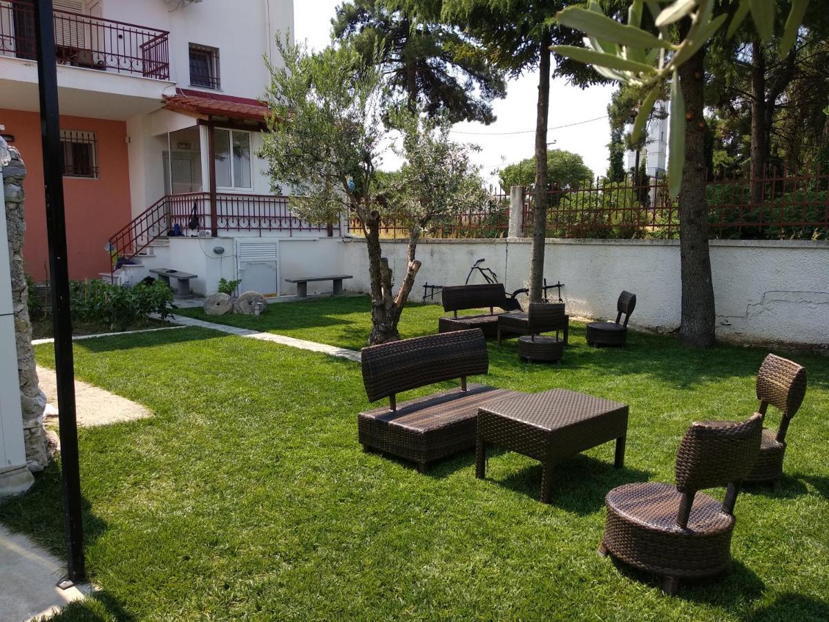 Villa Agnanti Apts And Suites Agio Pnevma エクステリア 写真