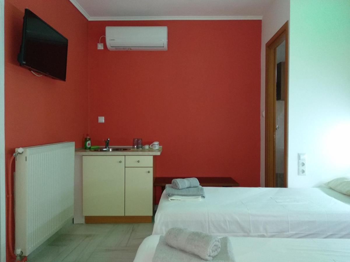 Villa Agnanti Apts And Suites Agio Pnevma エクステリア 写真