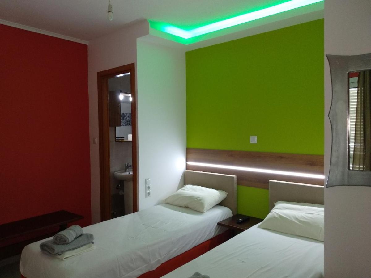 Villa Agnanti Apts And Suites Agio Pnevma エクステリア 写真